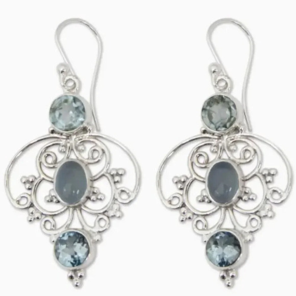♥️5 for $25♥️Silver Plated Retro Earrings Hollow Flower Inlaid Waterish Gemstone - Picture 1 of 5